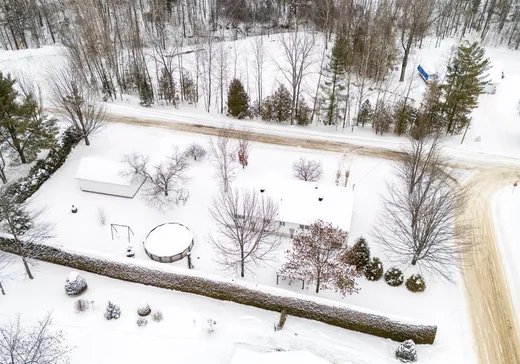 Maison à vendre - 159 Rue Leblond, St-Francois-Xavier-de-Brompton, J0B 2V0