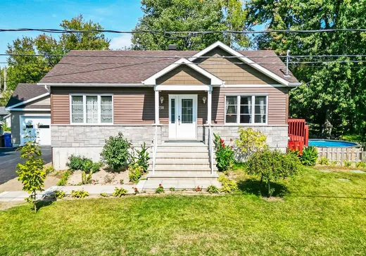 Bungalow for sale - 350 Rue Olympique, Massueville, J3P0J9