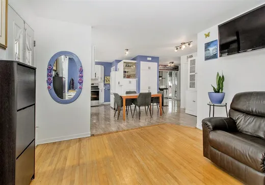 Maison à vendre - 2045 Crois. de Clemency, Laval (Vimont), H7M 2G8