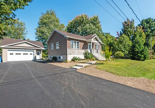 Maison à vendre - 350 Rue Olympique, Massueville, J3P 0J9
