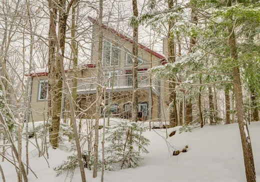 Maison à vendre - 20 Rue de l'Arcade, Orford, J1X 6Y9