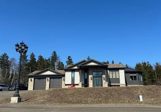 Bungalow à vendre - 741 Route 132, L'Anse-Pleureuse, G0E1G0