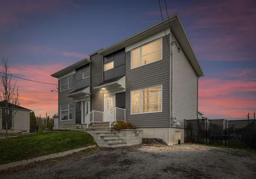 Two or more stories for sale - 3567 Route de l'Aéroport, Val-Belair, G3K1T8