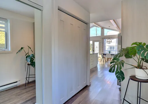 Maison à vendre - 6235 Rue Notre-Dame, Saguenay, G7N 1P7