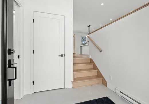 Maison à vendre - 904 Rue du Verbe-Divin, Granby, J2J 0W3