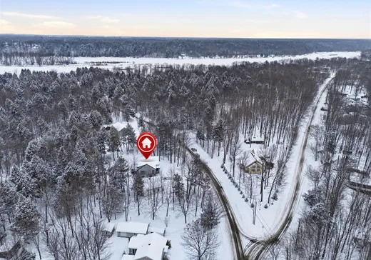 Maison à vendre - 1945 Ch. de la Longue-Pointe, St-Nicephore, J2A 3C2