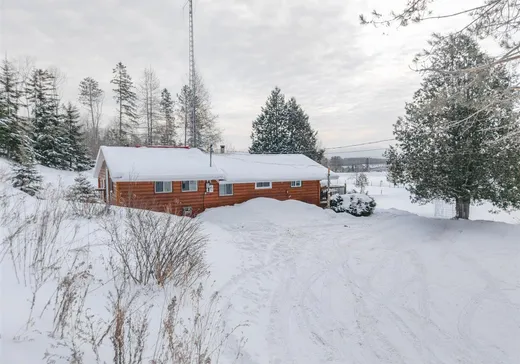 House for sale - 118 Route 212 E., Lac-Mégantic, J0B 1Y0