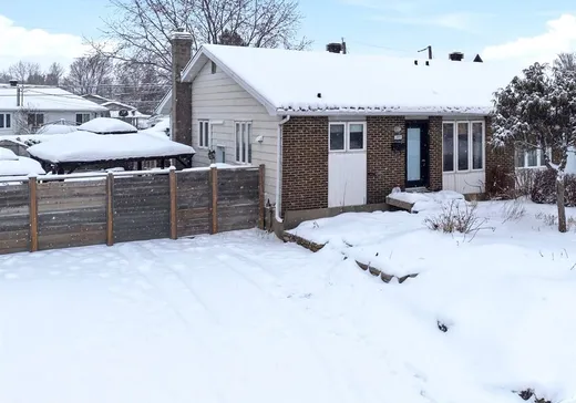 Bungalow à vendre - 2840 Boul. Lemire, Drummondville, J2B6Y7