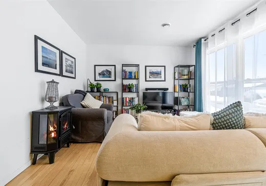 Maison à vendre - 115 Rue Kenny, Lachute, J8H 4A4