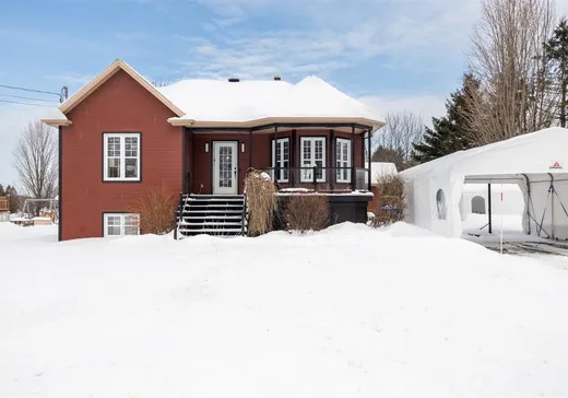 Maison à vendre - 63 Rue de la Forêt, St-Apollinaire, G0S 2E0