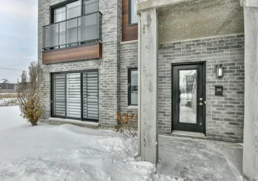 Condo à vendre - 354 Rue du Ruisseau, Sainte-Marthe-sur-le-Lac, J0N 1P0