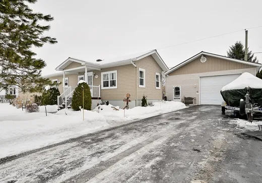 Maison à étages à vendre - 1780 Rue du Moulin, Sainte-Madeleine, J0H1S0