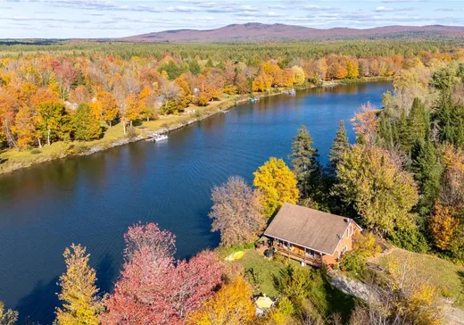 Un étage et demi à vendre - 2045 Ch. Lavertu, Weedon, J0B3J0