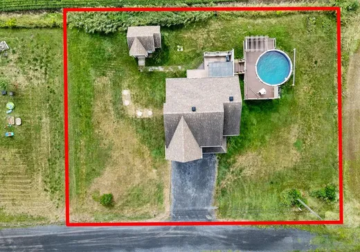 House for sale - 17 Rue Poirier, Saint-Paul-de-L'Île-aux-Noix, J0J 1G0