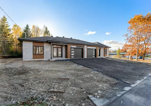 House for sale - 51 Crois. Brochu, St-Damien-De-Buckland, G0R 2Y0