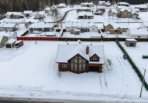 House for sale - 261 2e Avenue S., St-Gedeon-De-Beauce, G0M 1T0