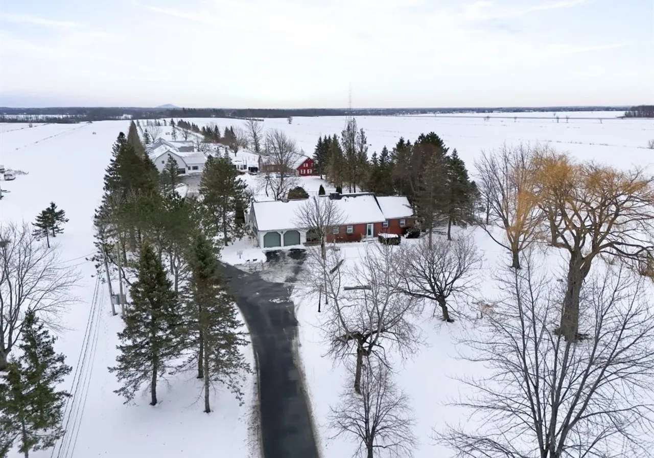 494 Ch. Bella-Vista — photo 1