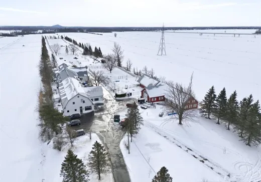 Fermette à vendre - 494Z Ch. Bella-Vista, Saint-Basile-le-Grand, J3N 0C9