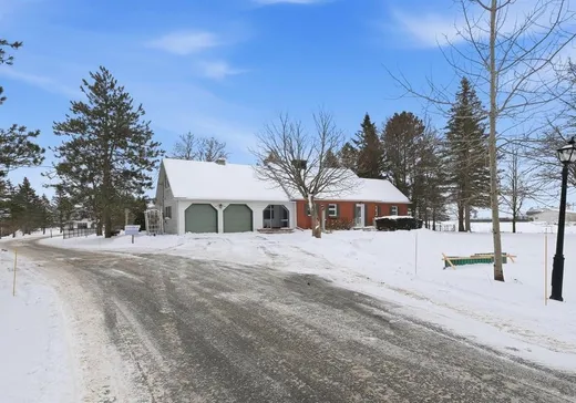 Fermette à vendre - 494Z Ch. Bella-Vista, Saint-Basile-le-Grand, J3N 0C9