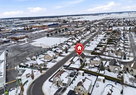Maison à vendre - 85 Rue Pierre-Nolin, Saint-Jean-sur-Richelieu, J2W 3B4