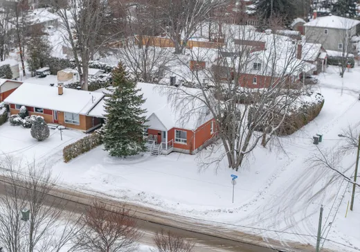 Maison à vendre - 1212 Rue Chalifoux, Fleurimont, J1G 1T1