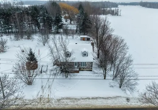 Maison à vendre - 685 Ch. de St-Hyacinthe, St-Germain-De-Grantham, J0C 1J0