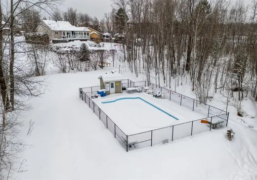 Maison à vendre - 4 Rue de Liège, Waterloo, J0E 2N0