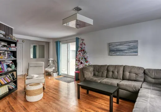 Maison à vendre - 3291 Ch. du Tour-du-Lac, Shawinigan, G0X 1L0