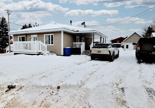 Bungalow for sale - 15 Rue Principale N., Saint-Hubert-de-rivière-du-loup, G0L3L0