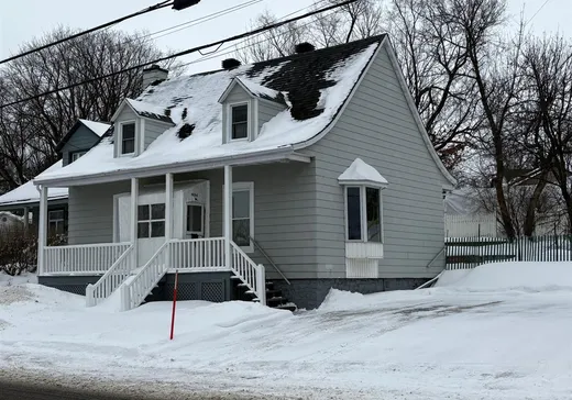 House for sale - 654 Rue St-Joseph, Lévis, G6V 1J4