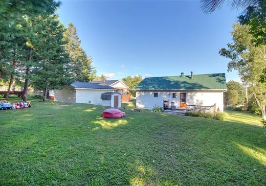 Maison à vendre - 426 4e Rue E., Dégelis, G5T 1X3