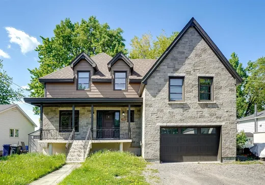 House for sale - 11 Rue Île-Mathieu, Laval (Laval-sur-le-lac), H7A 4C1