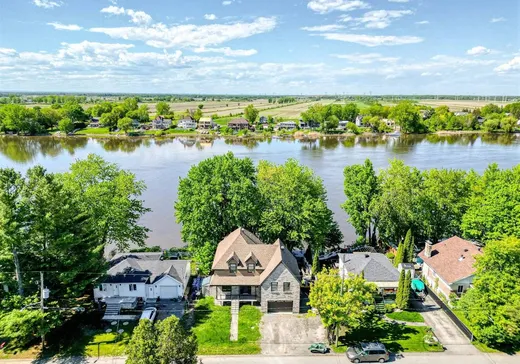 House for sale - 11 Rue Île-Mathieu, Laval (Laval-sur-le-lac), H7A 4C1