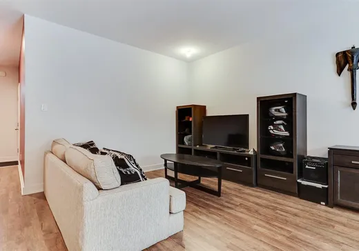 Maison à vendre - 940 Rg St-François, Terrebonne, J6Y 1J6