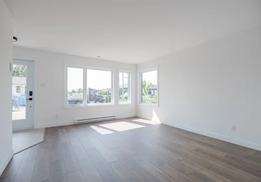 Maison à vendre - 2 Rue du Panorama, Château-Richer, G0A 1N0