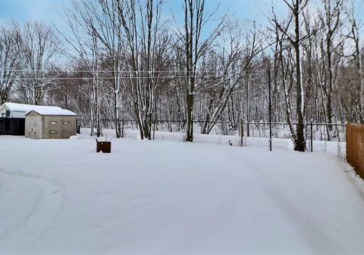 Maison à vendre - 1825 Boul. Jean-De Brébeuf, Drummondville, J2B 4T5