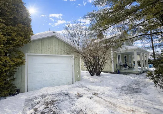 Maison à vendre - 1090 Rue St-Louis, Portneuf, G0A 2Y0