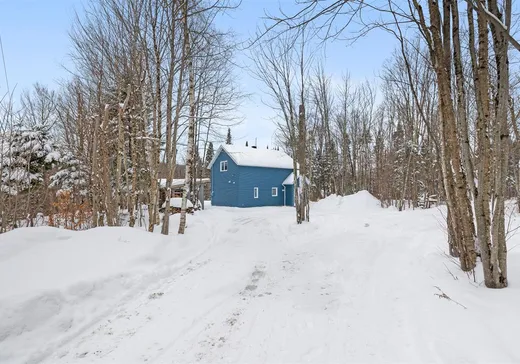 Un étage et demi à vendre - 1164B Route Henderson, St-Anselme, G0R2N0