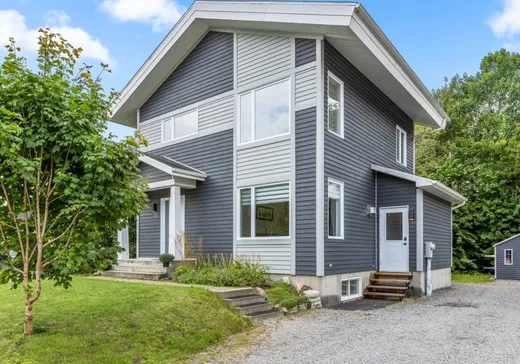 Maison à vendre - 15 Rue des Pignons, Beaupré, G0A 1E0