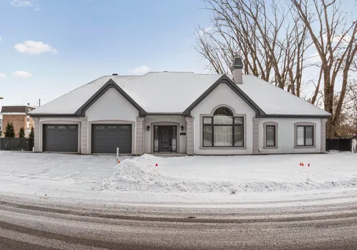 Two or more stories for sale - 145 Av. Victor-Bourgeau, Lavaltrie, J5T1C8