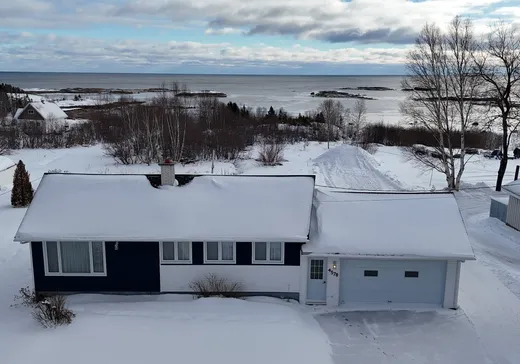 Maison à étages à vendre - 4578 Rue des Pionniers, Port-Cartier, G0H1R0