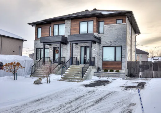 Maison à étages à vendre - 49 Rue des Plaisanciers (49Z), St-Louis-De-Gonzague, J0S1T0