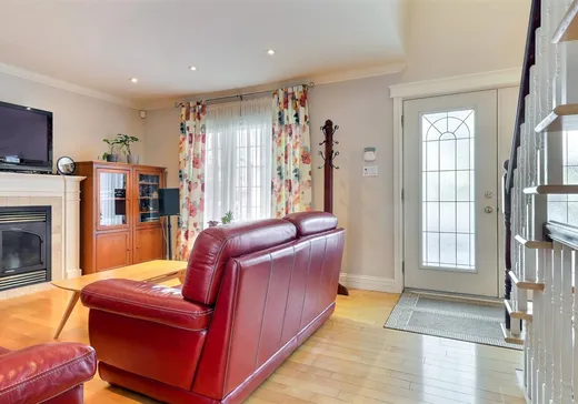 Maison à vendre - 4653 Rue Gustave, Rock Forest-Saint-Élie-Deauville, J1N 4H3