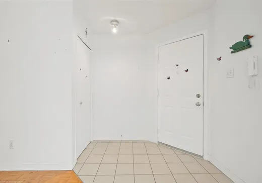 Condo à vendre - 3745 Boul. St-Laurent, App. 201, Sainte-Catherine, J5C 2B1