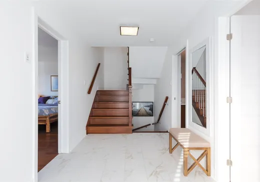 Maison à vendre - 123 Rue de Nagano, St-Ferreol-les-Neiges, G0A 3R0