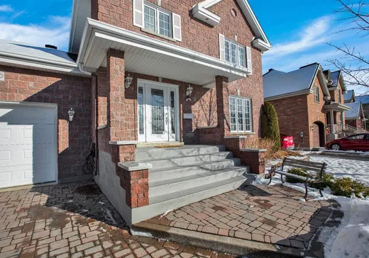 Maison à vendre - 30 Rue Hyppolite-Denaut, Candiac, J5R 6P1