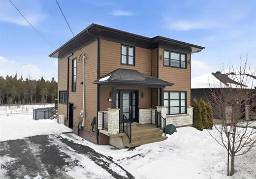 Maison à vendre - 1909 165e Rue, Saint-Georges, G5Z 2E6