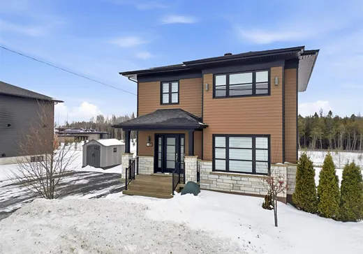 Maison à vendre - 1909 165e Rue, Saint-Georges, G5Z 2E6