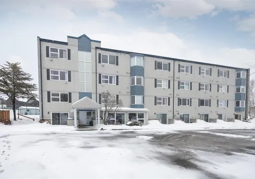 Loft for sale - 110 Rue de la Tourbe, App. 205, St-Ferreol-les-Neiges, G0A 3R0