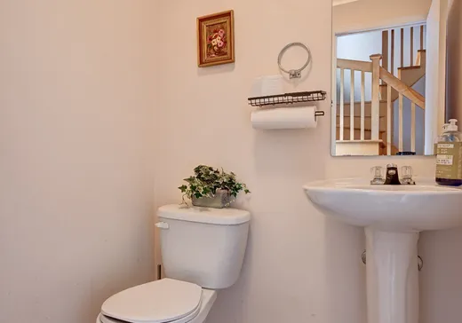 Maison à vendre - 6677 Rue Alphonse-Deguire, Laval (Vimont), H7L 6E5